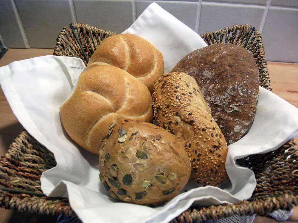 Brötchen frisch gebacken